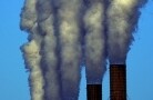 Air pollution. Photo by <a href="http://flickr.com/photos/21313845@N04/2332473286/">Paul <br>Falardeau</a> (<a href="http://creativecommons.org/licenses/by-nc/2.0/deed.en">CC</a>).