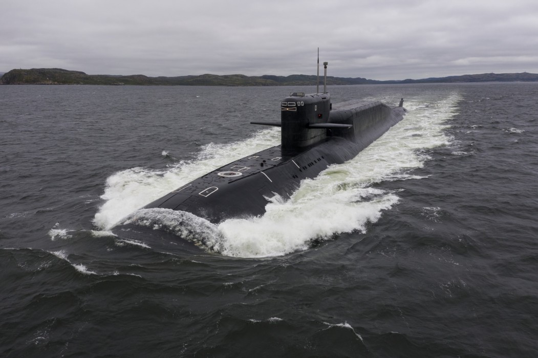 Nuclear submarine in Barents sea, August. CREDIT: Shutterstock.com/Aleksandr Merkushev.